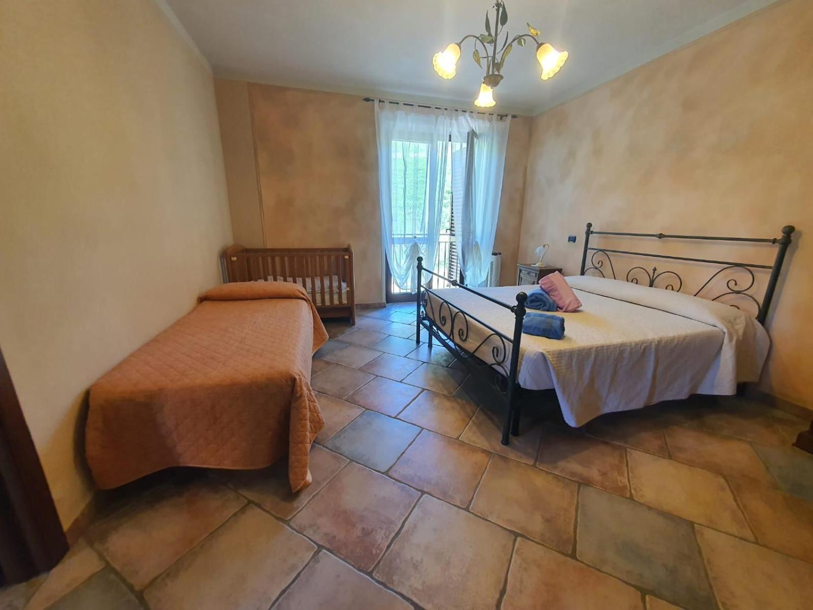 Agriturismo Cascina L'Arche ซานโตสเตฟาโน เบลโบ ภายนอก รูปภาพ
