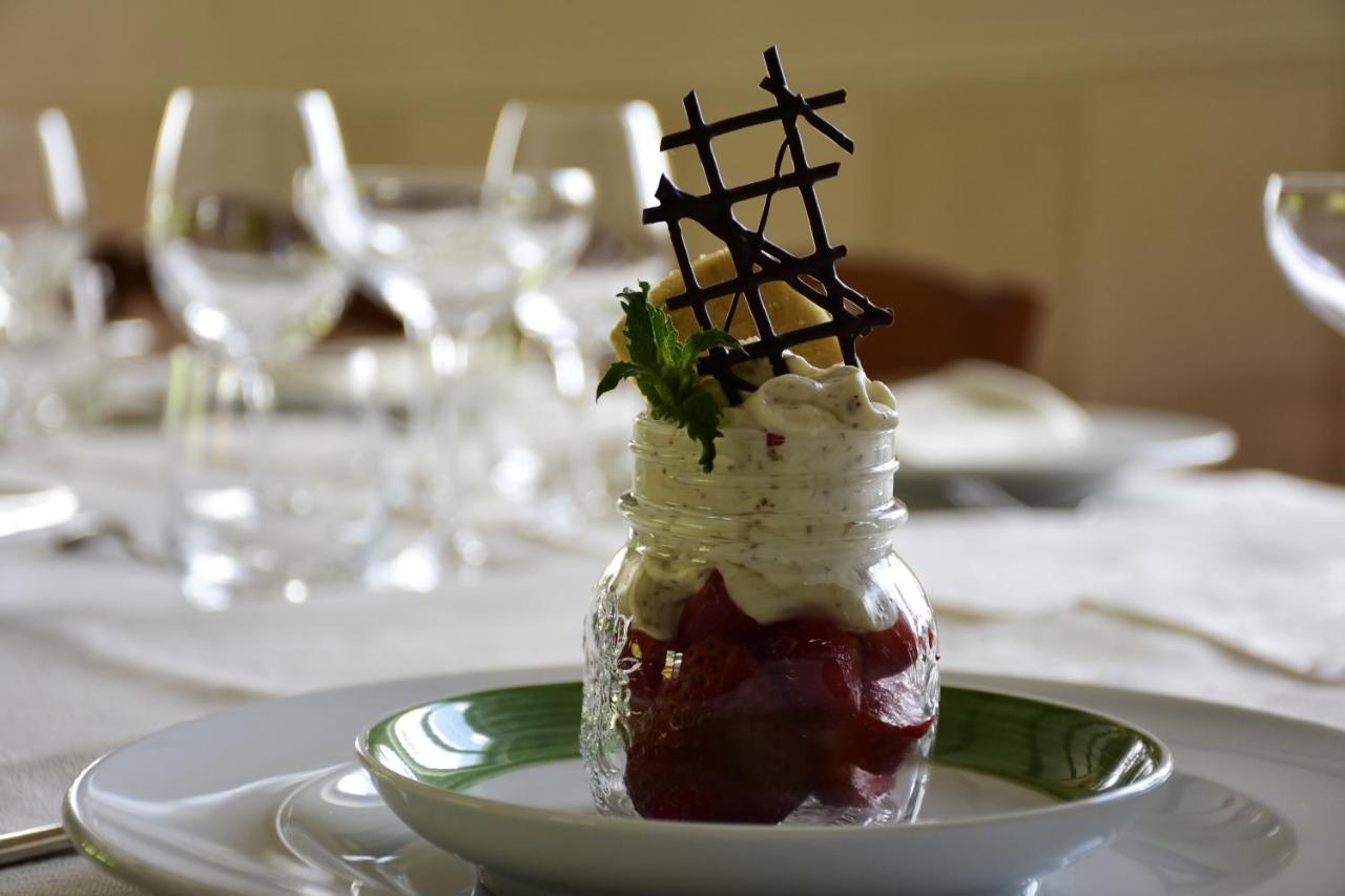 Agriturismo Cascina L'Arche ซานโตสเตฟาโน เบลโบ ภายนอก รูปภาพ